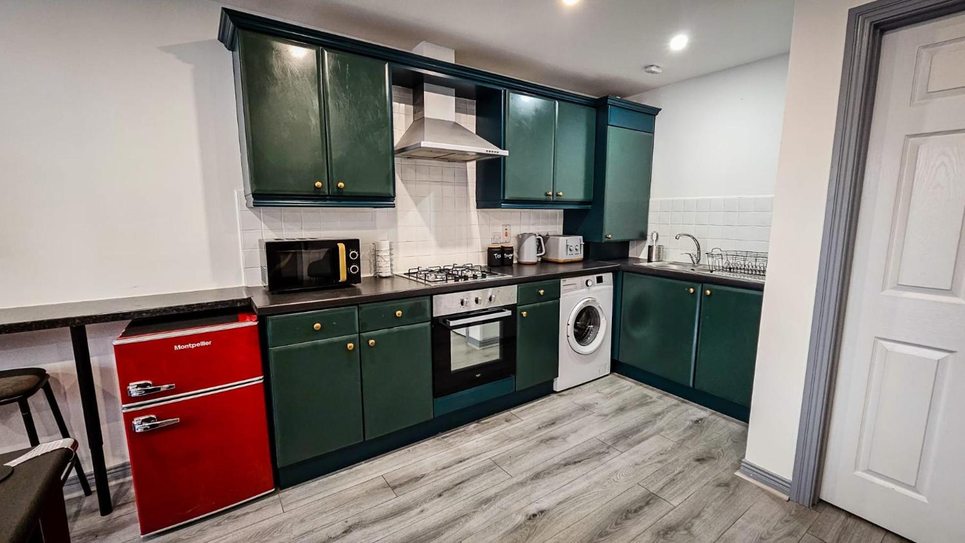 Modern City Centre Apartment Белфаст Екстер'єр фото